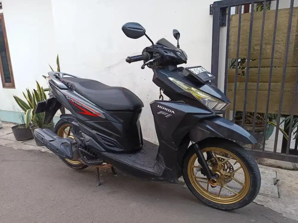 Honda vario led old 125 2016 lengkap pajak hidup