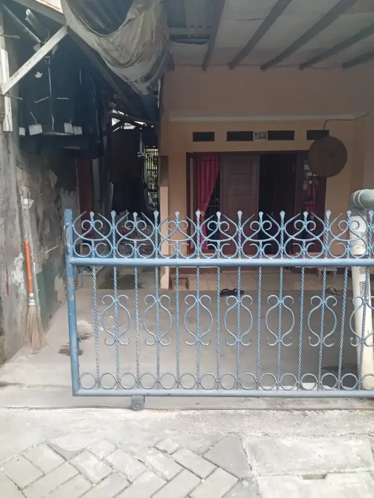 Di kontrakan , kontrakan 3 petak