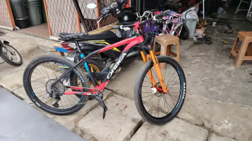 Jual Bu Sepeda Rakitan Orbea full aksesoris