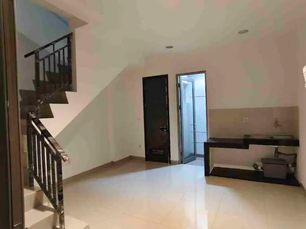 sewa rumah pik2