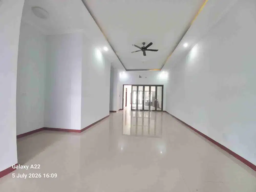 Jual rumah besar Duta Harapan  1 lantai lokasi bagus bebas banjir