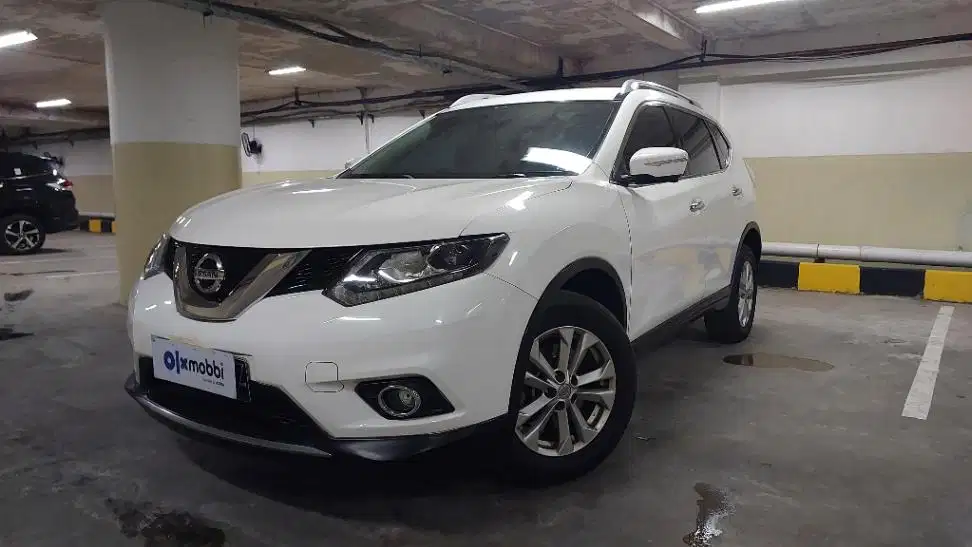 DP Murah Nissan Xtrail  2.0 Bensin-AT 2015