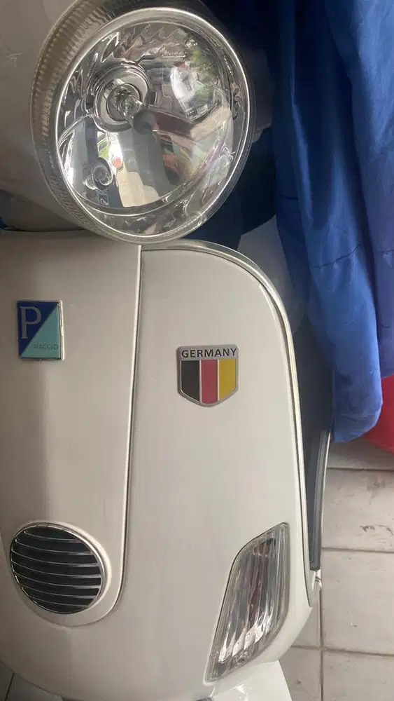 Vespa lx 150 2013 like new