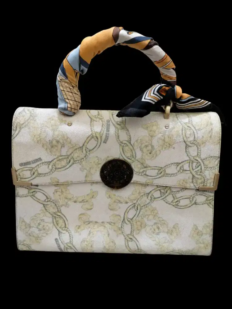 PRELOVE TAS GEANTA GUESS LUXE