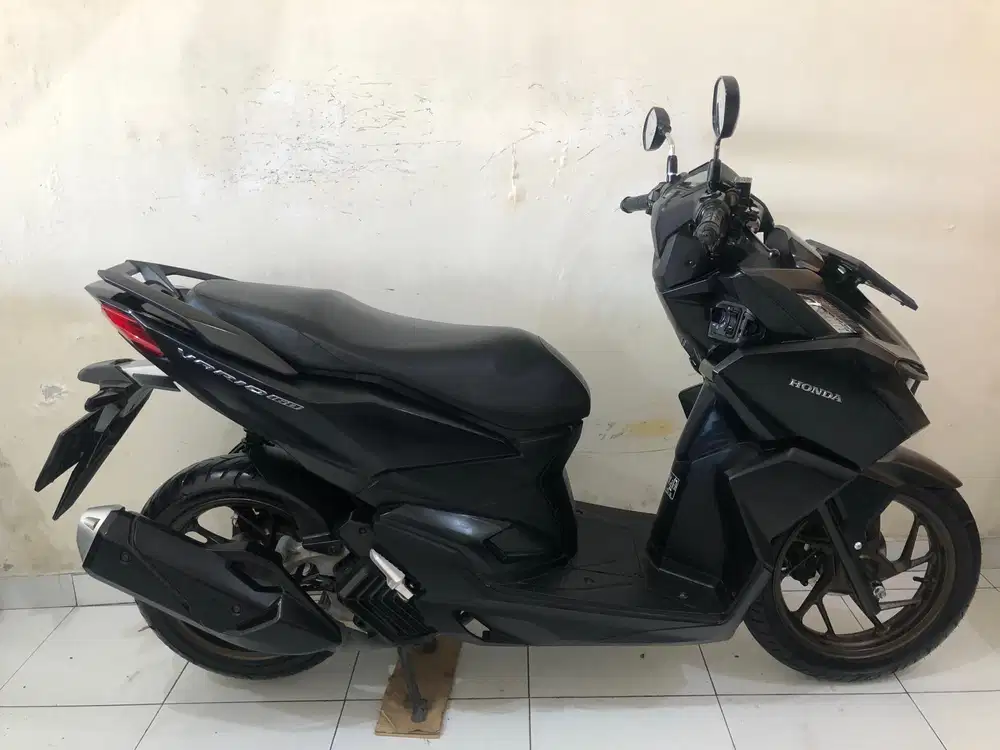 Honda Vario 160 Th.2025 Low km 8rb!!
