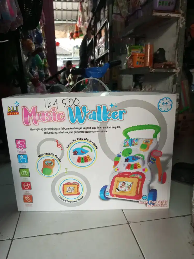 mainan anak baby Walker