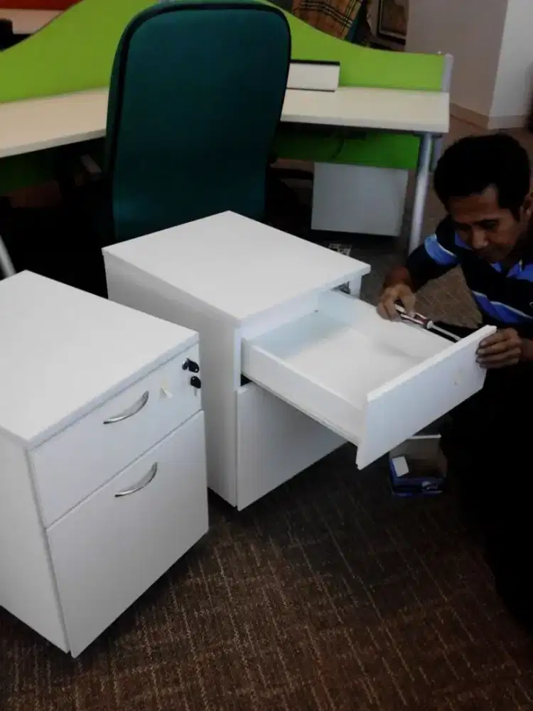 Di cari supir workshop furniture