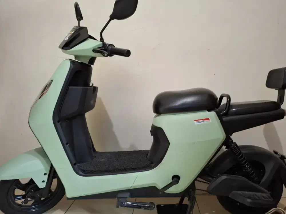 Dijual cepat sepeda listrik uwinfly D65