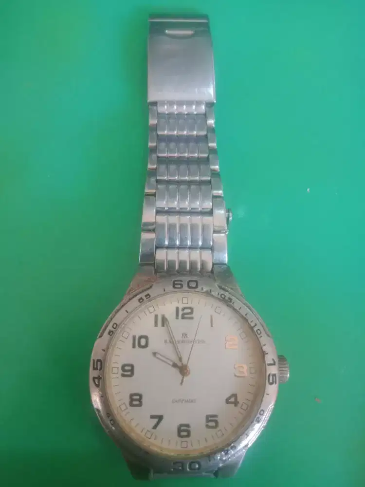 Jam  Raymond Swiss