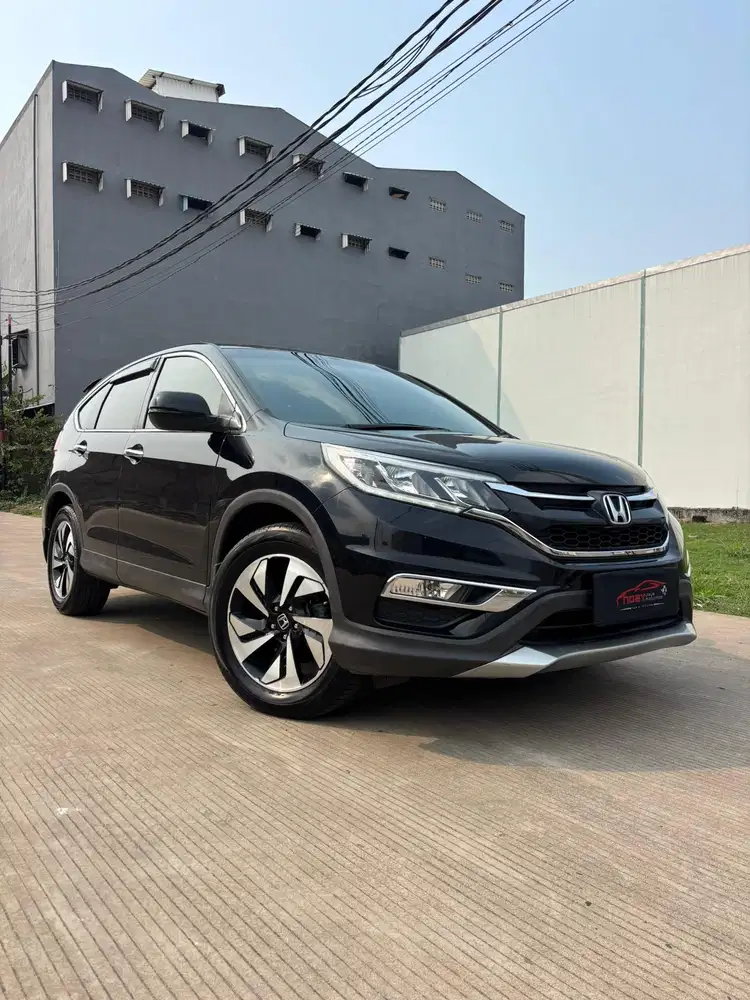 Honda CRV 2.4 2016 Automatic ( Hitam Metalik )