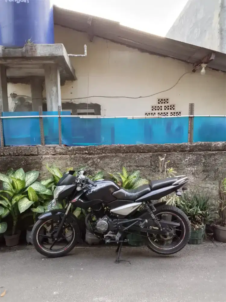 Bajaj Pulsar 135cc ls ml