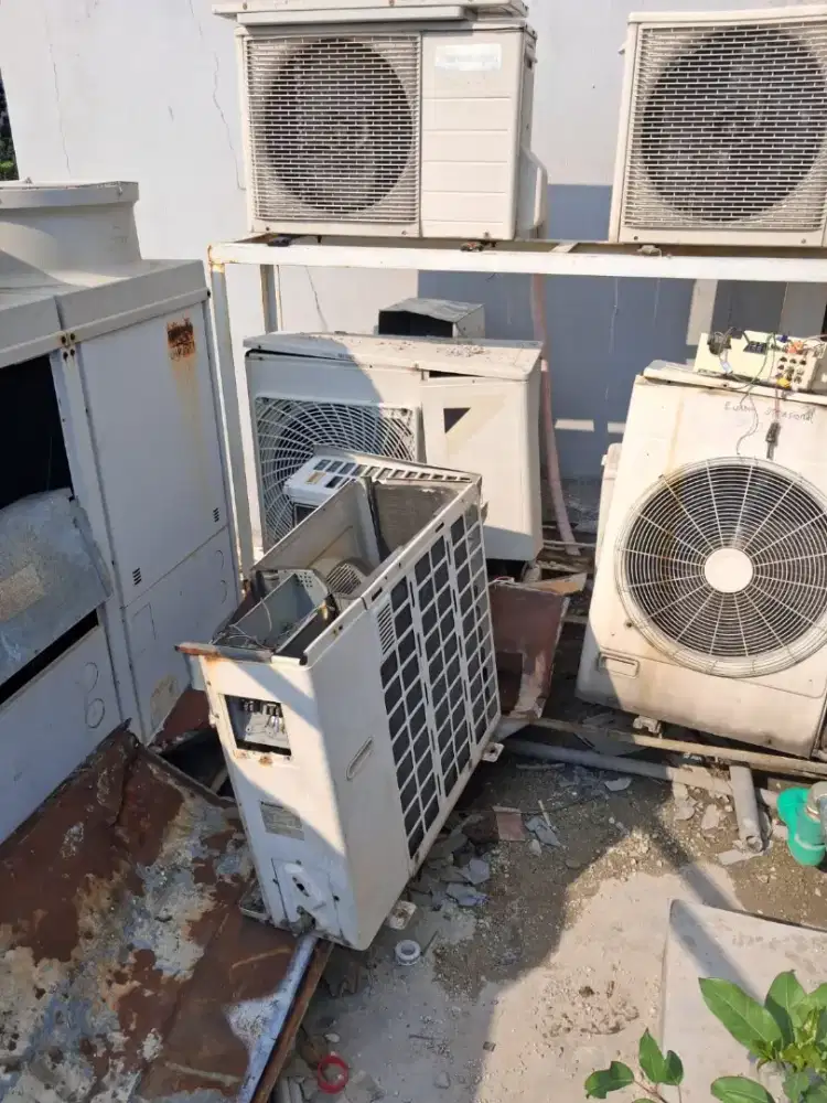 Terima AC bekas rusak