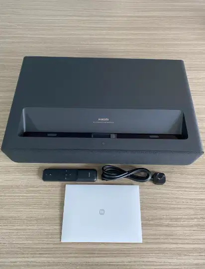 Xiaomi Ultra Short Throw Projector Bekas