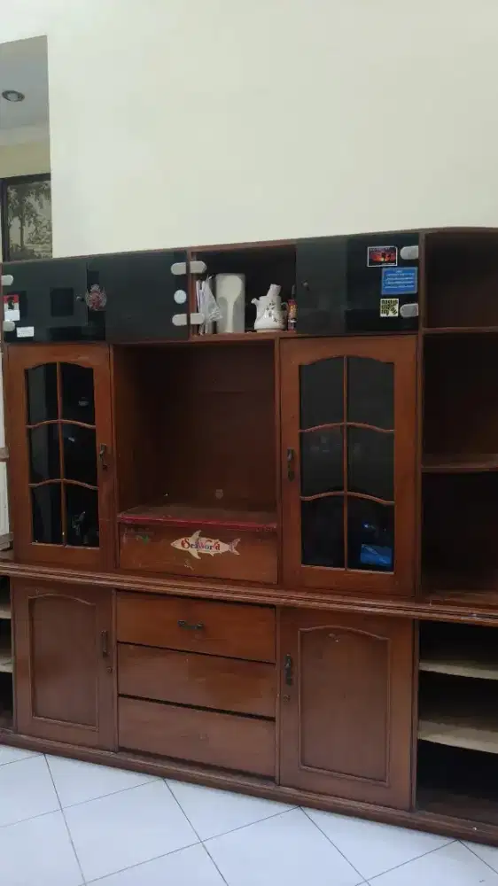 Lemari Buffet TV
