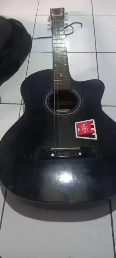 Gitar Akustik Premium + Tas Gitar