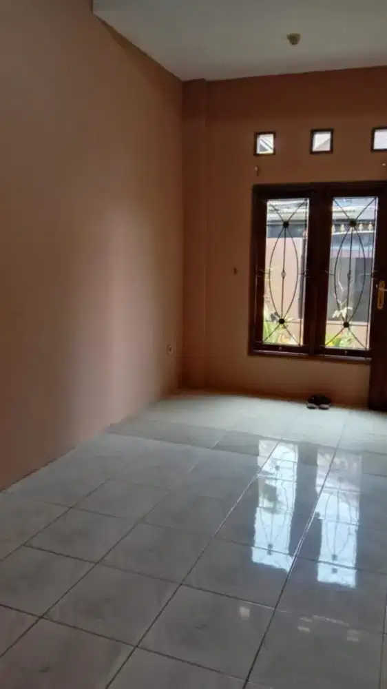 Rumah Tinggal, strategis, 2 kamar, 2 kamar mandi