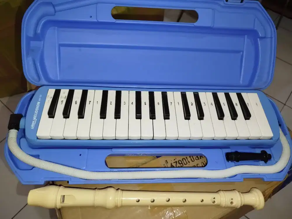 Pianika Melodion MX-32 bonus seruling