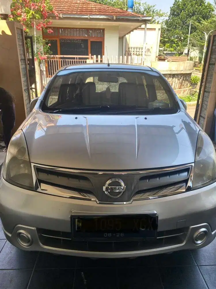 Nissan Livina 2013 Bensin
