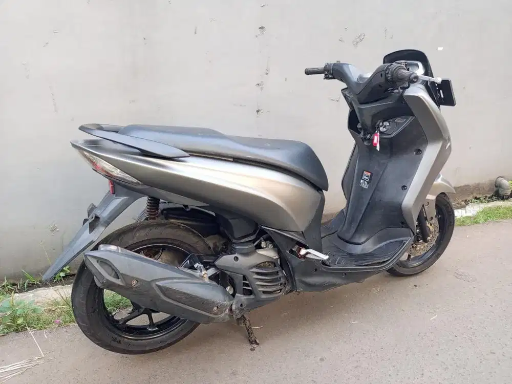 LEXI 125cc 2019 CAKEP SIAP PAKAI