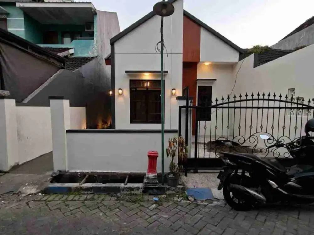 Rumah Modern Minimalis Lokasi Cucak Rawun Sawojajar