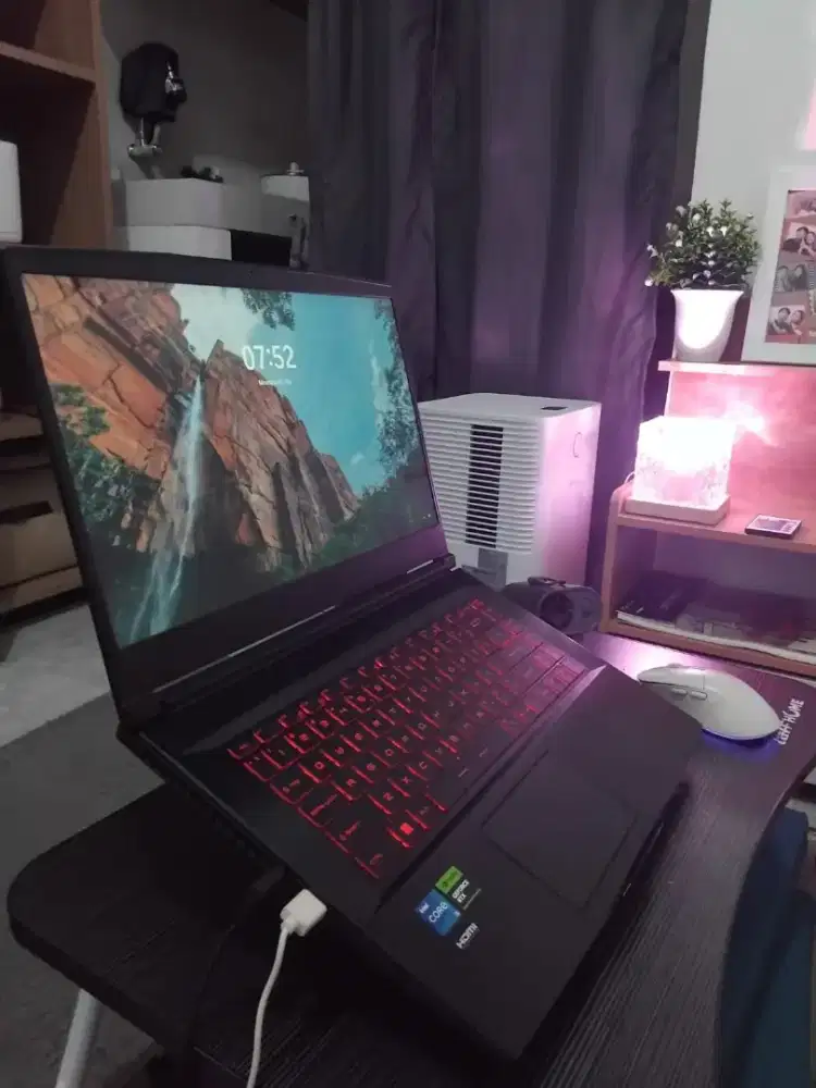Laptop Gaming MSI Thin GF63, Intel i5-11400H, RAM 16GB, SSD 512GB.