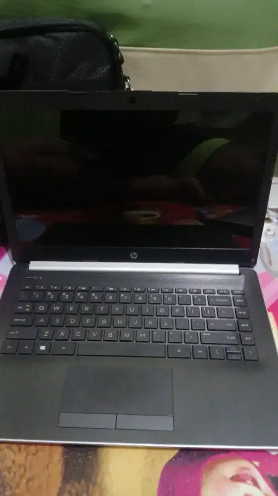 LAPTOP HP 4GB SSD