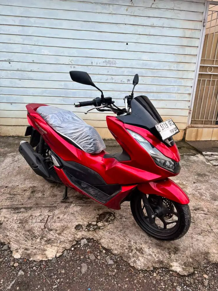 PCX 160 2023 ISTIMEWA / HONDA PCX 160 2023 ISTIMEWA / PCX 2023 ISTIMEW