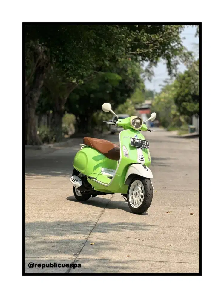 TERMURAH PIAGGIO VESPA PRIMAVERA 150 3V IE TH 2015 WARNA LIGHT GREEN