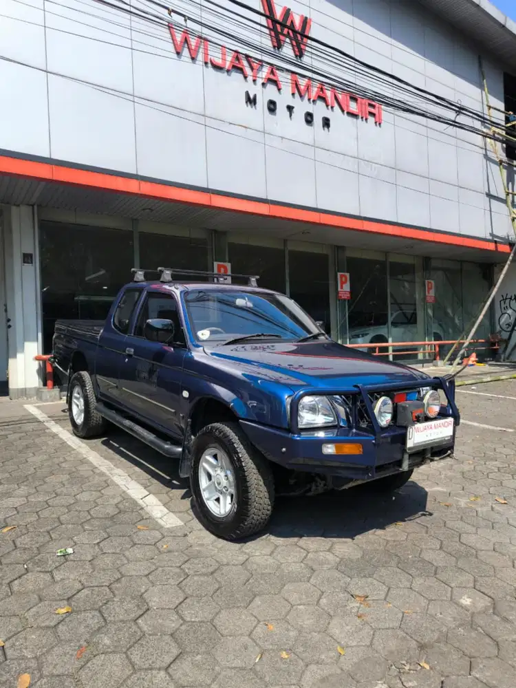 MITSUBISHI STRADA L 200 ( 2.5 ) DIESEL SINGLE CABIN 4X4 M/T 2002