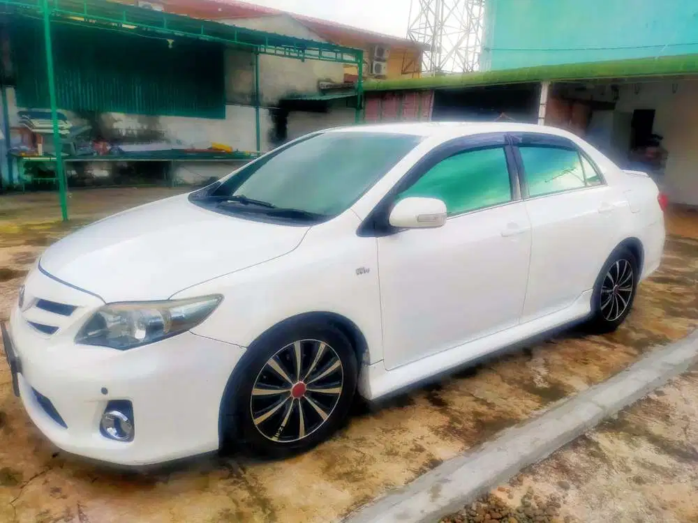 Toyota Corolla Altis 2012 Bensin