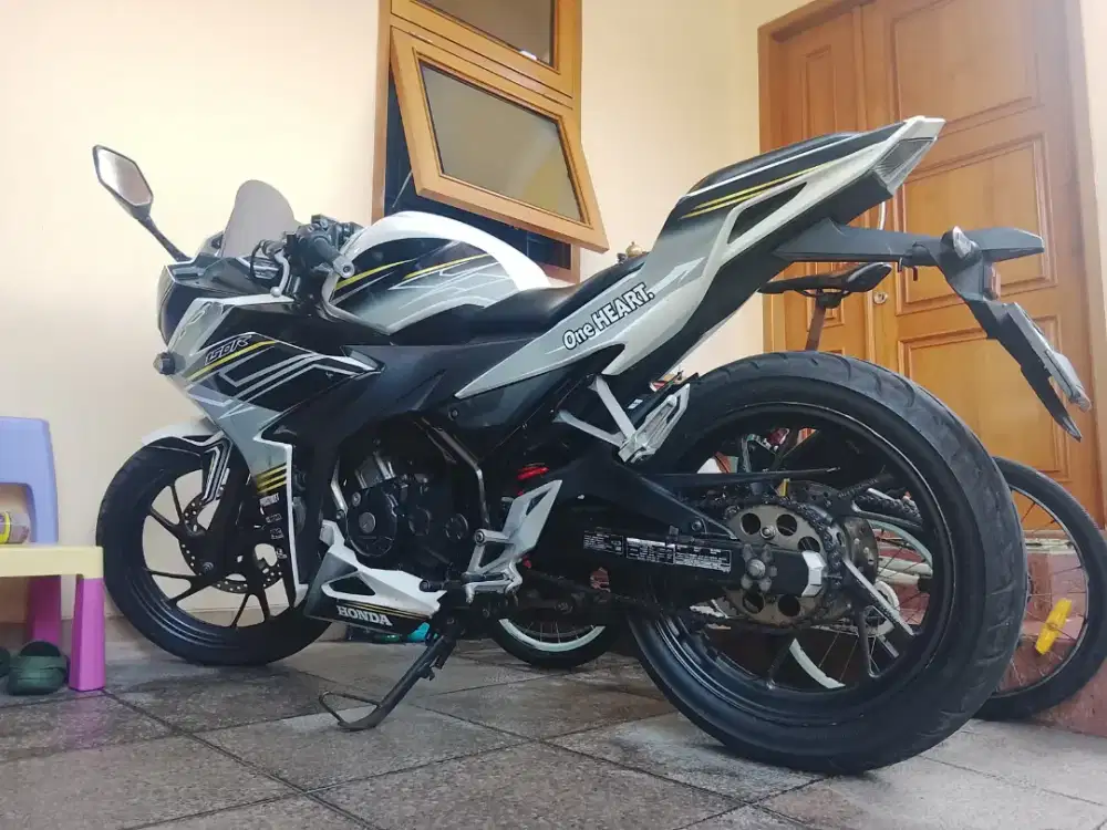Di Jual Honda CBR Sport 150 2016