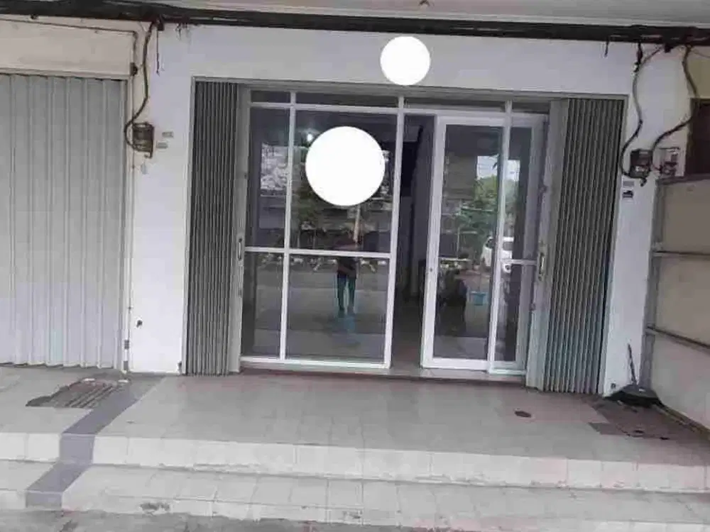 Dijual Ruko 2⅖ lantai Pasar Laris Taman Surya Jakarta Barat siap huni cocok untuk buka usaha menguntungkan mudah akses harga nego wajar