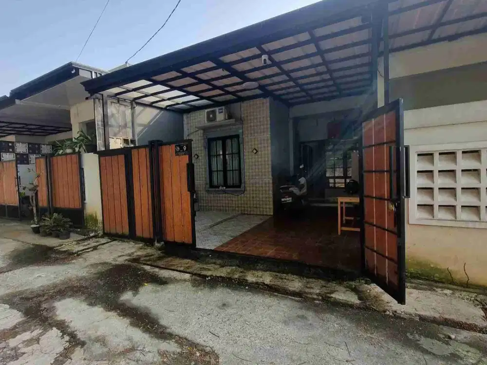Disewakan 1 Rumah 3 kamar tidur lokasi dekat perum dephan dekat GDc depok