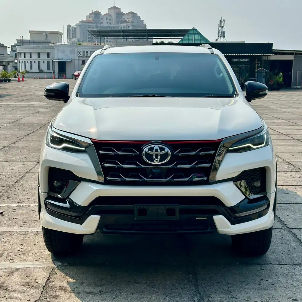 TOYOTA FORTUNER VRZ TRD 2020