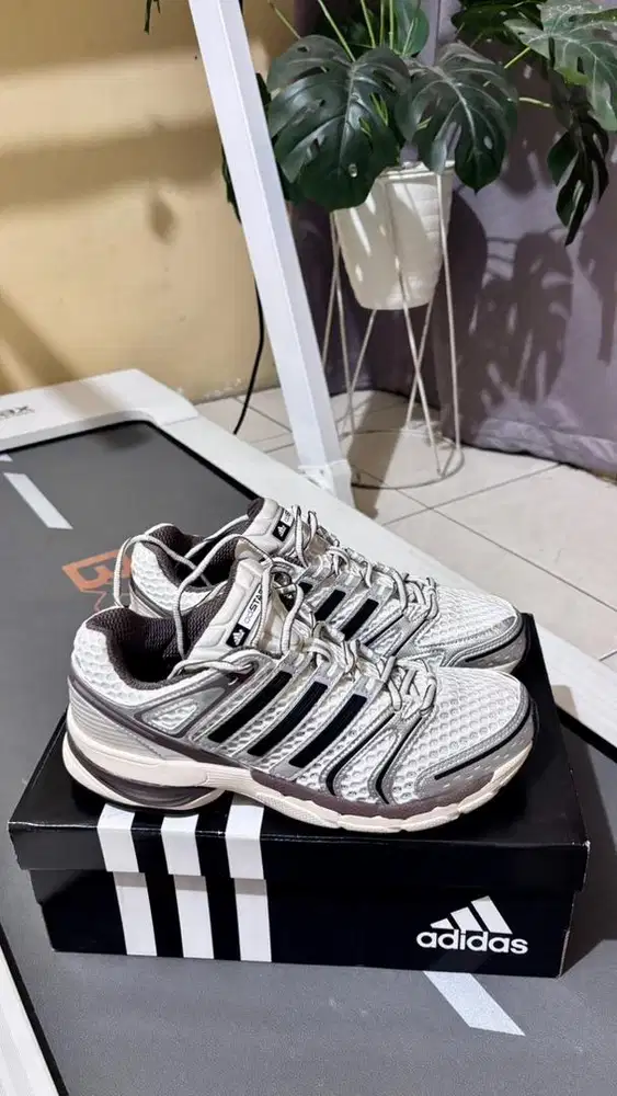 Adidas adistar control 5