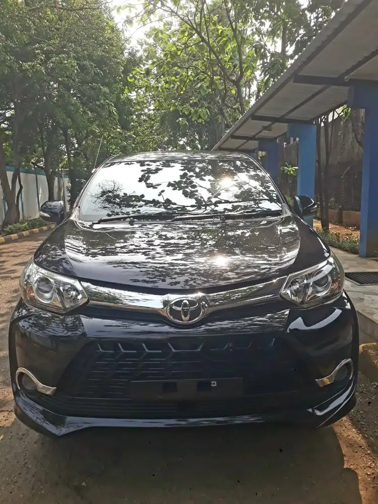 2018 TOYOTA AVANZA 1.5 VELOZ A/T TanganPertama Hitam