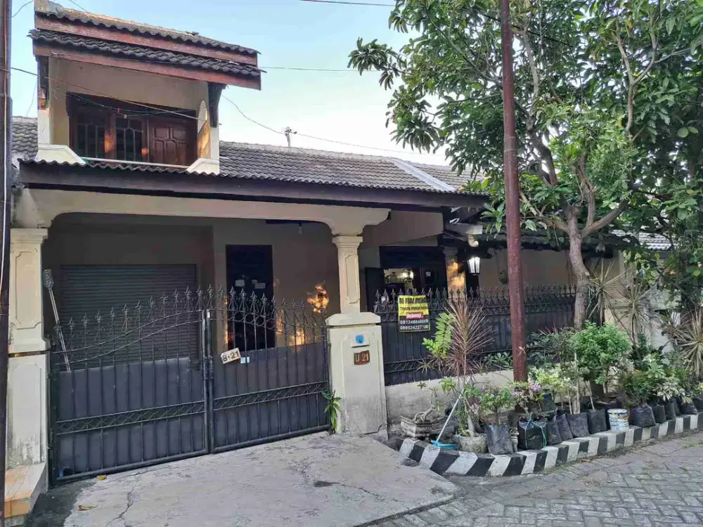 dijual rumah di derah Rungkut Surabaya timur