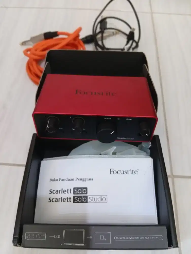 DIJUAL SCARLET SOLO FOCUSRITE SOLO GEN 4 TH SOUND CARD RED HIGH PFF SN