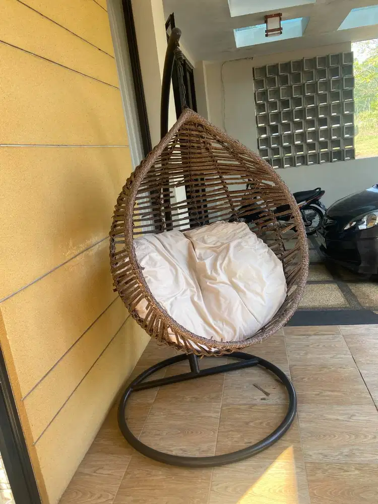 Sofa Ayunan Taman