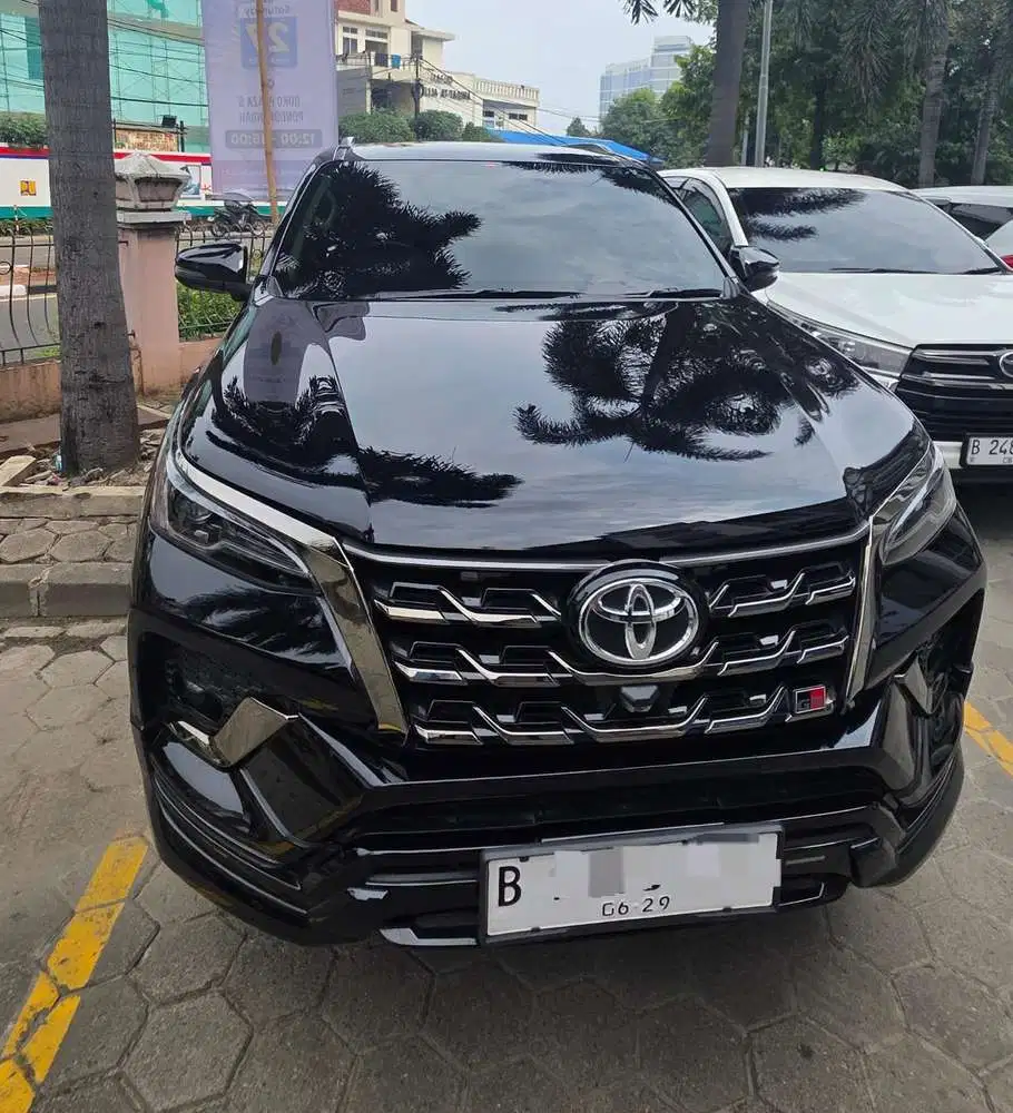 FORTUNER GR Sport 2.8 2024 BLACK