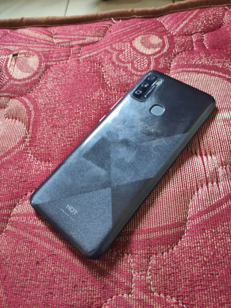 Infinix Hot 9 Play Hitam