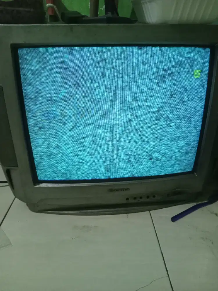 Tv tabung 21 inc merk panda