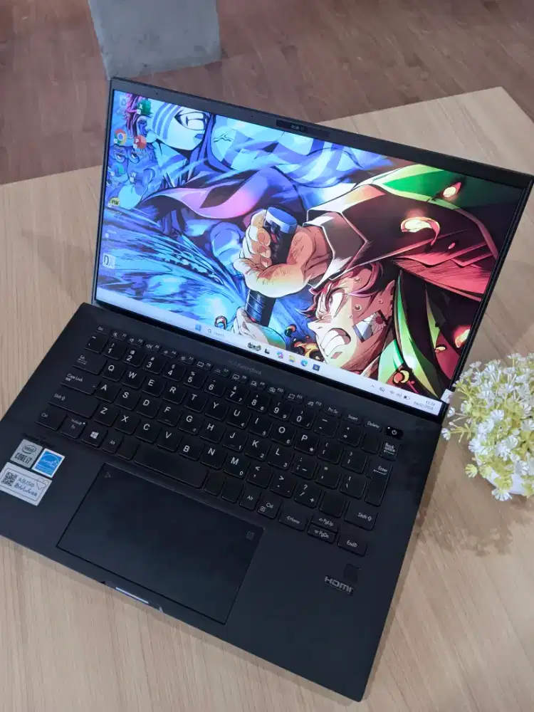 ASUS EXPERBOOK JOSSJISSS