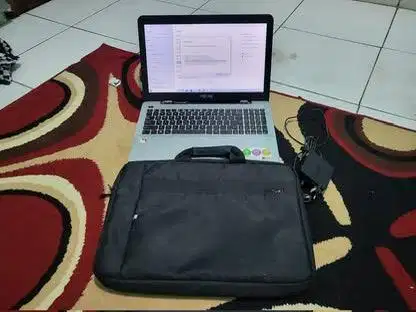 Laptop asus x555q lengkap