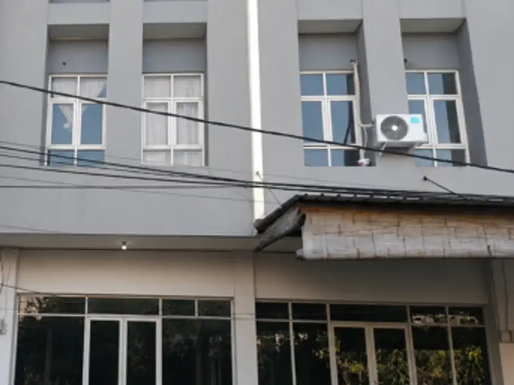 ruko disewakan raya dukuh kupang barat surabaya