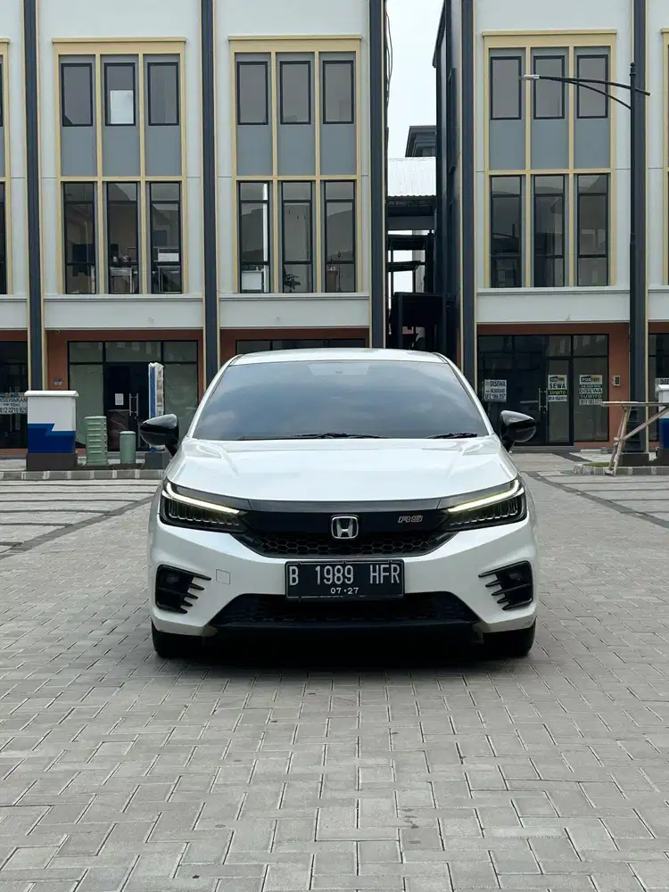 Honda City hatchback RS AT 2022 Putih