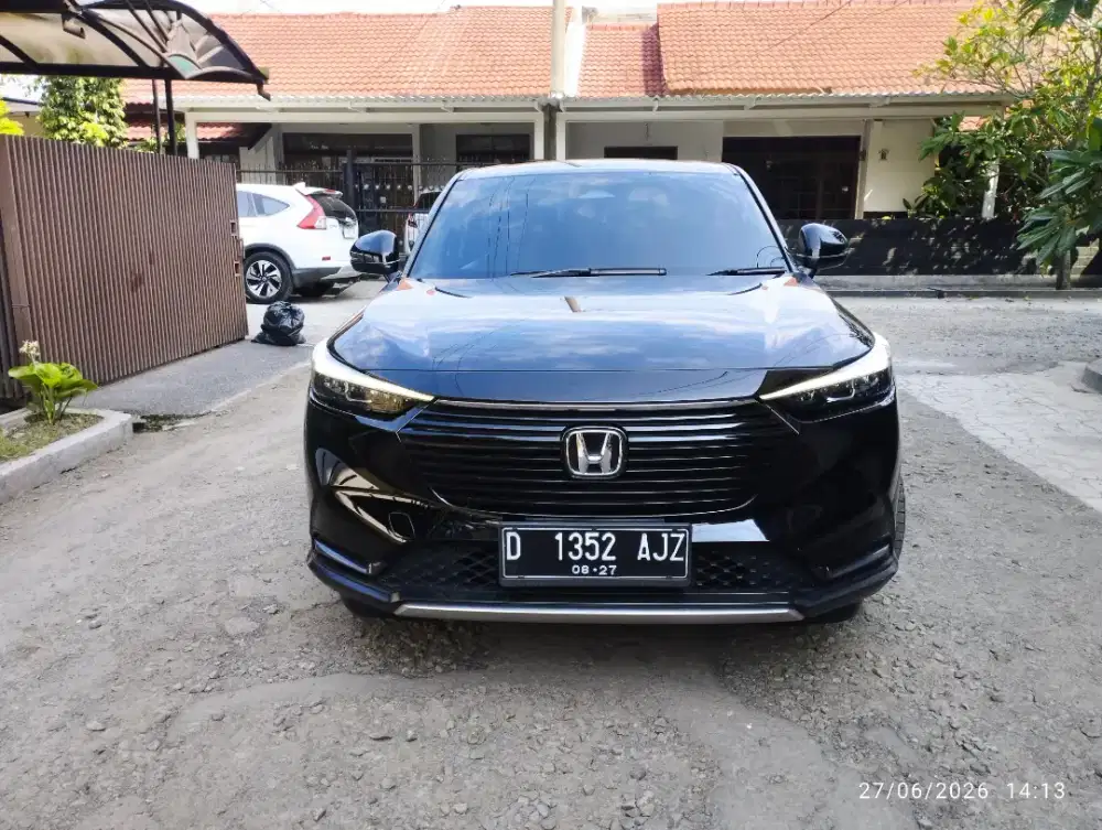 Mulus Bagus new HR-V E CVT