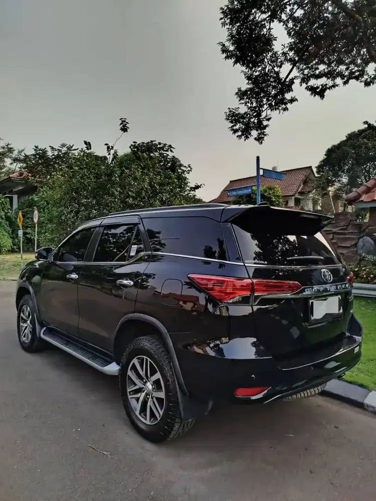 Jual mobil Toyota Fortuner VRZ