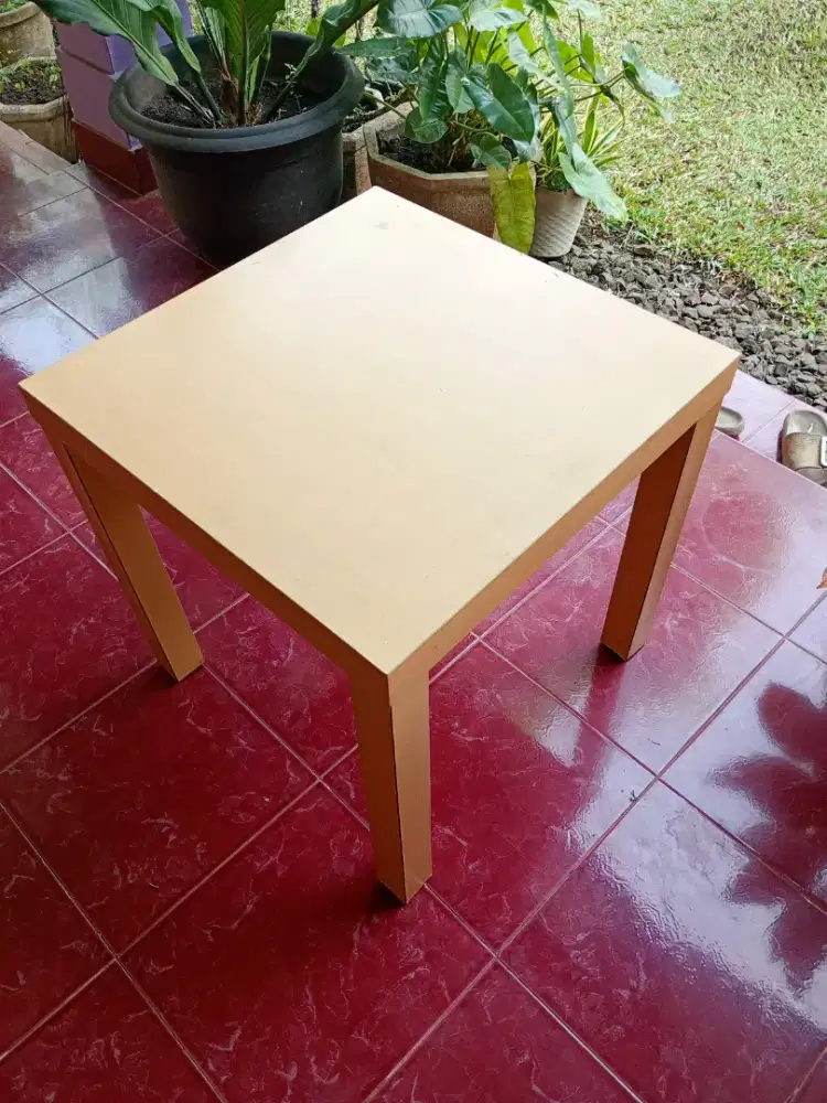 Meja kayu lapis 50x50x50 mulus