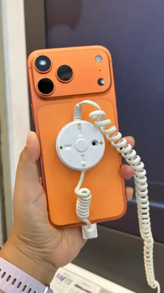 CICILAN IPHONE 17 PROMAX SYARAT KTP SAJA